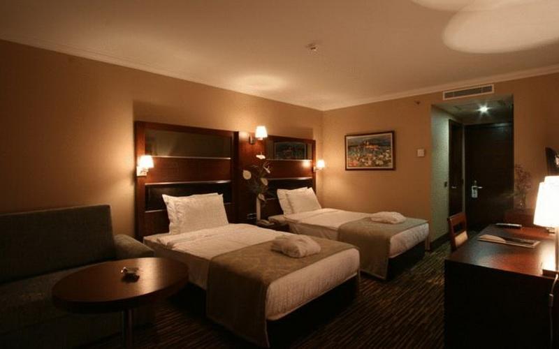 Dream Hill Asia Business Deluxe Hotel