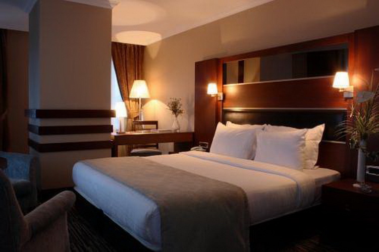 Dream Hill Asia Business Deluxe Hotel
