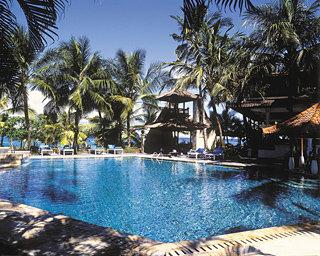 Candi Beach Resort & Spa