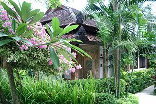 Candi Beach Resort & Spa