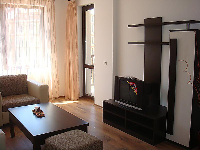 Grand Royale Apartment Complex & Spa