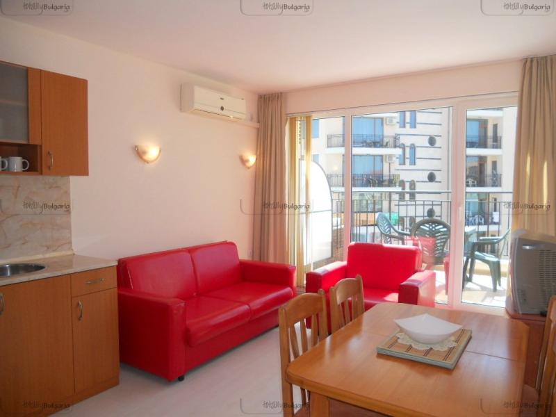 Blue Marine Apartments