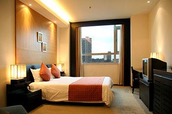 Hundred Centuries Hotel