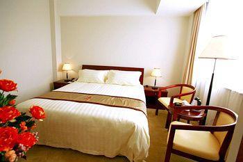 Shanghai Airlines Travel Hotel Pudong Airport