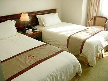 Shanghai Airlines Travel Hotel Pudong Airport
