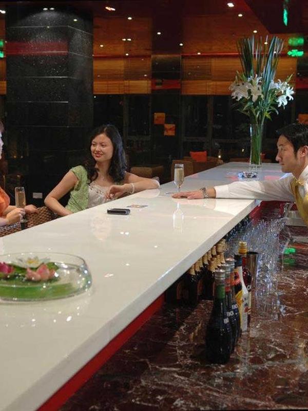 Gloria Plaza Hotel Kangqiao