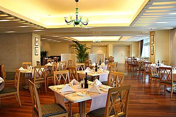 Отель Swish Hotel Китай, Далянь, фото 25