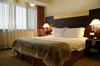 BEI Zhaolong Hotel