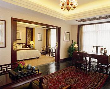 Central International Hotel