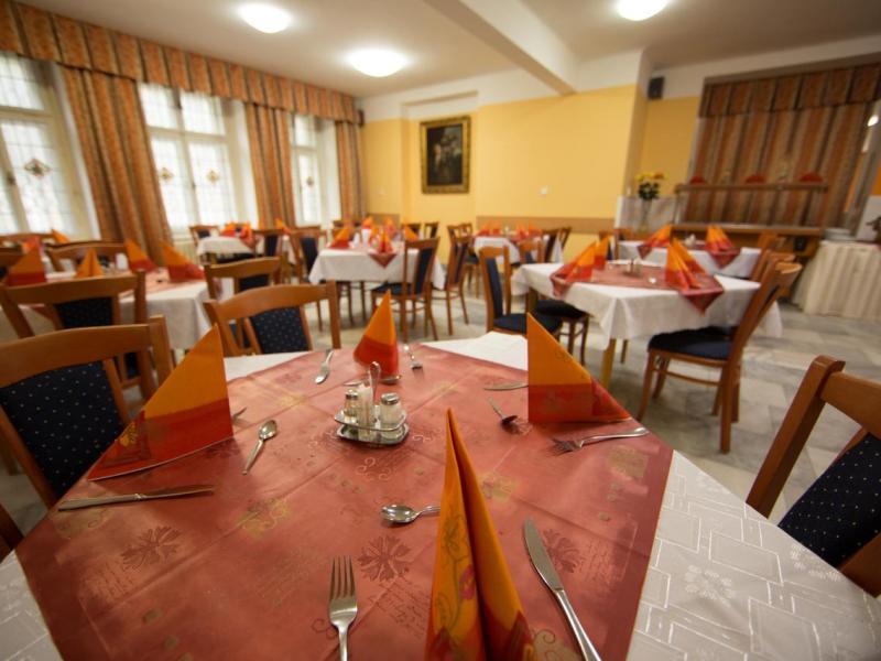 Lazenska lecebna Manes