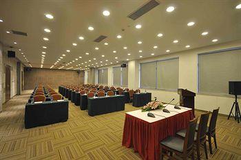 Отель Kingtown Hotel Hongmei Shanghai Китай, Шанхай, фото 13