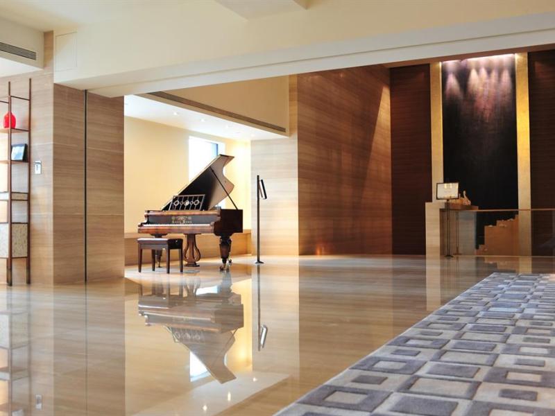 Les Suites Orient Hotel