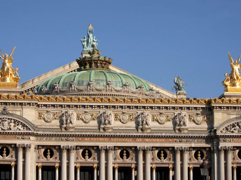 Daunou Opera