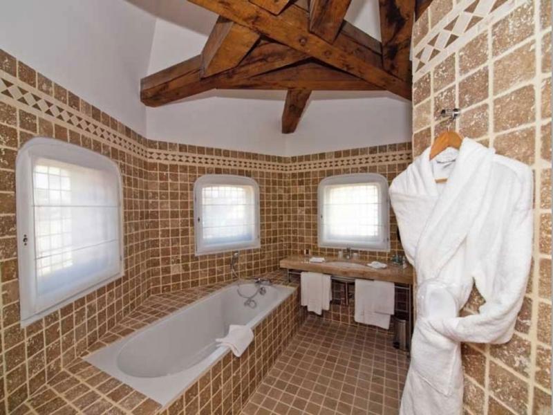 Hotel De Bourgtheroulde