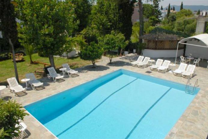 Feakio Hotel