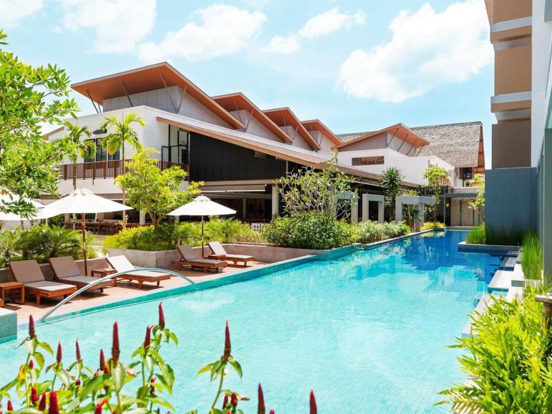 Deevana Plaza Krabi Aonang Hotel