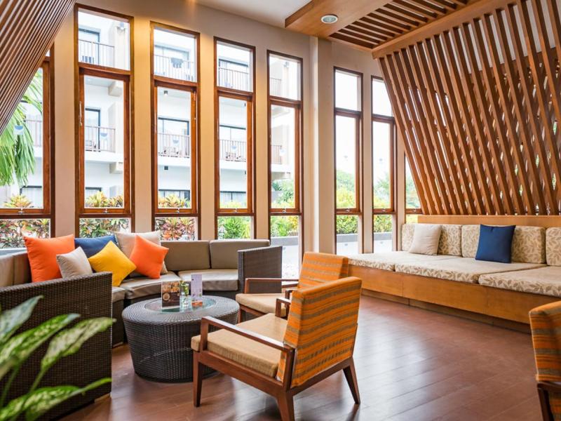 Deevana Plaza Krabi Aonang Hotel