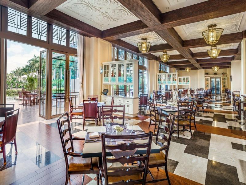 The St. Regis Sanya Yalong Bay