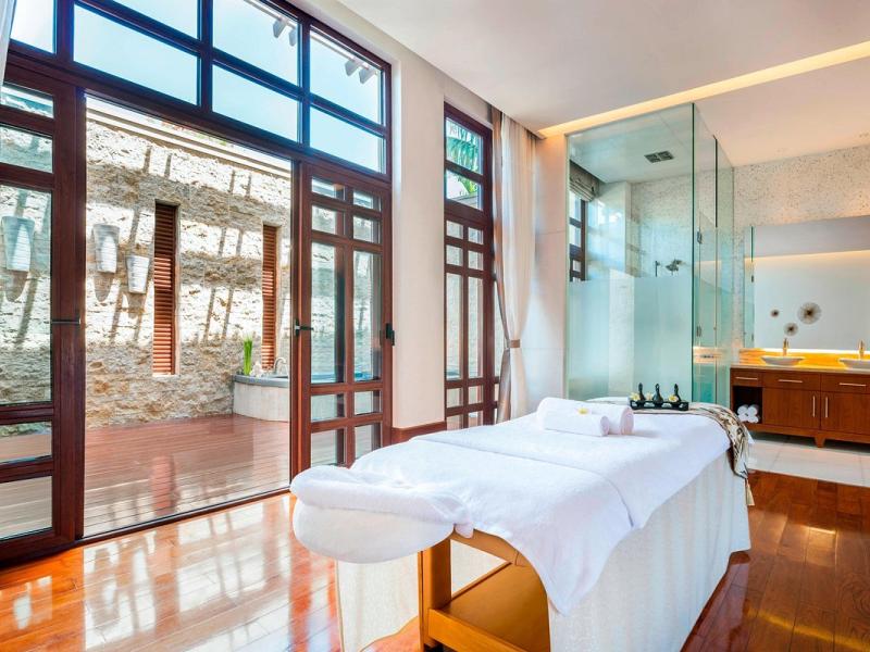 The St. Regis Sanya Yalong Bay