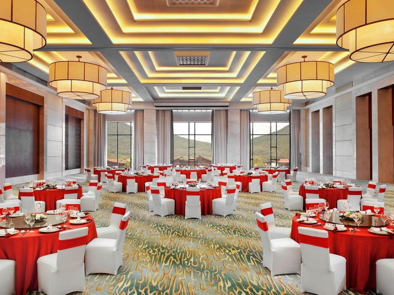 The St. Regis Sanya Yalong Bay