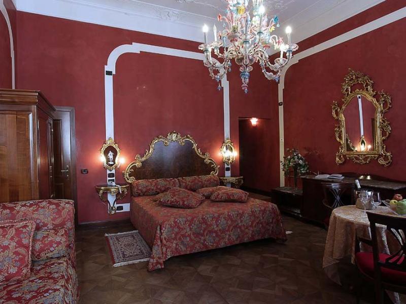 Hotel San Moise
