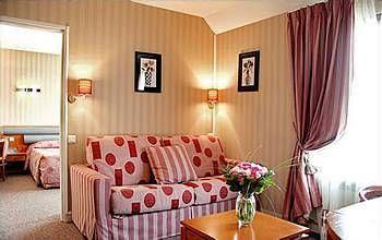 ibis Styles Paris Eiffel Cambronne