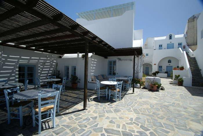 Aethrio Hotel