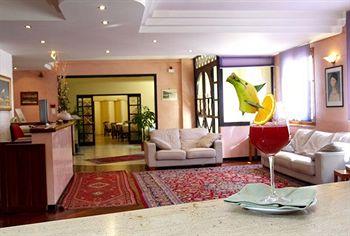 Al Madarig Hotel