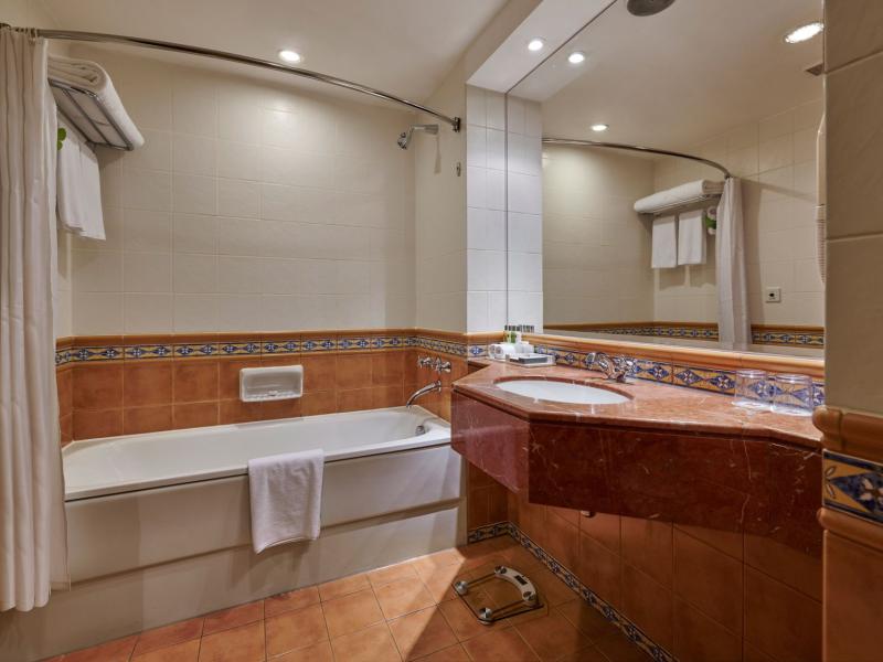 Millennium Airport Hotel Dubai