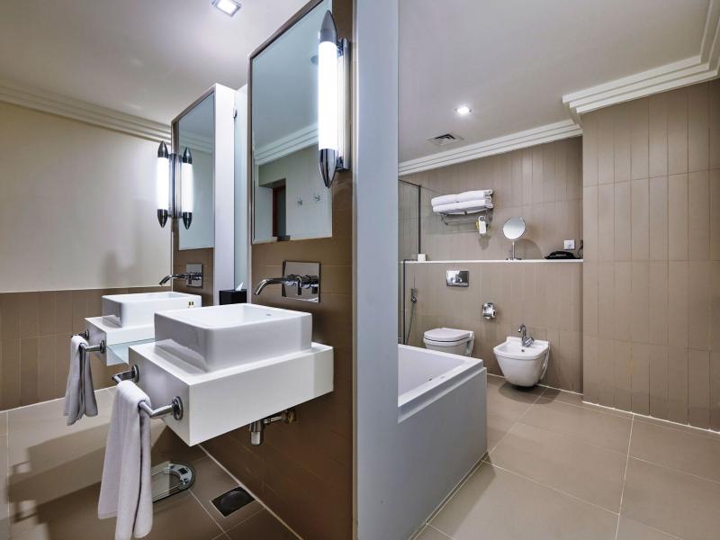 Millennium Airport Hotel Dubai