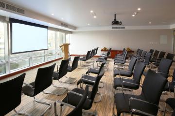 Отель Millennium Airport Hotel Dubai ОАЭ, Дейра, фото 9