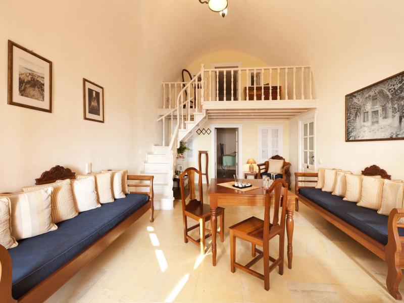 Nefeles Luxury Suites