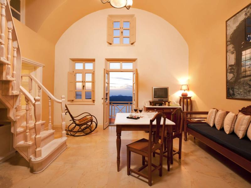 Nefeles Luxury Suites