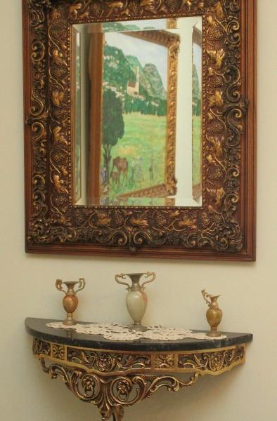 Monambeles Villas