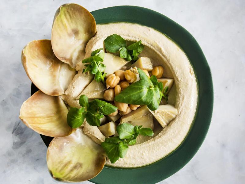 Andaz Capital Gate Abu Dhabi - a concept by Hyatt