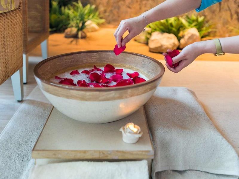 Andaz Capital Gate Abu Dhabi - a concept by Hyatt