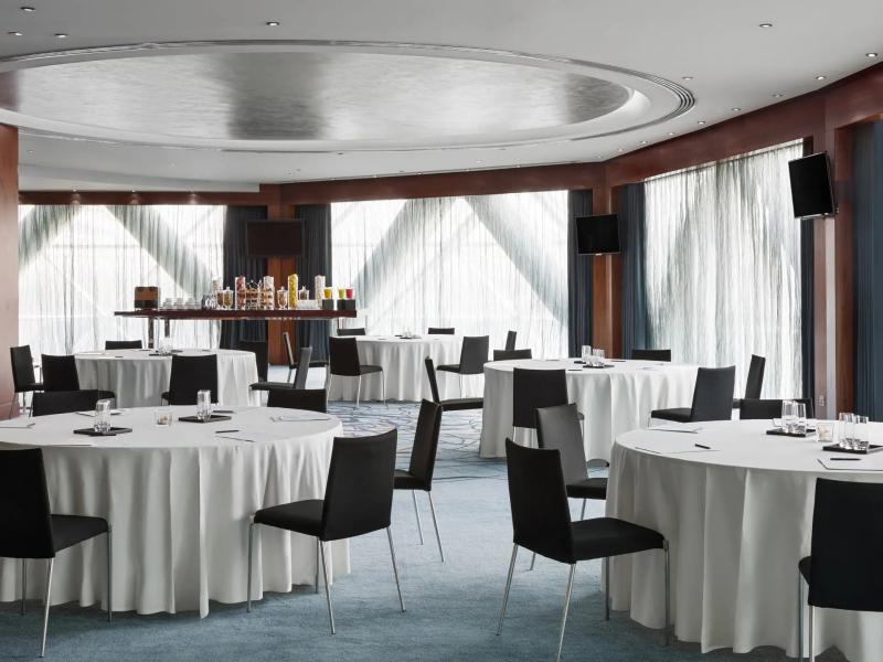 Andaz Capital Gate Abu Dhabi - a concept by Hyatt