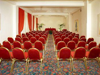 Caparena Hotel & Wellness Club