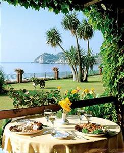 Caparena Hotel & Wellness Club