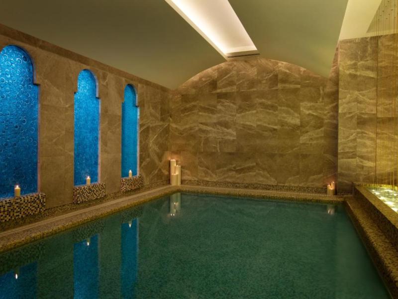 Millennium Al Rawdah Hotel