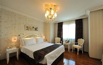 Albinas Hotel Old City