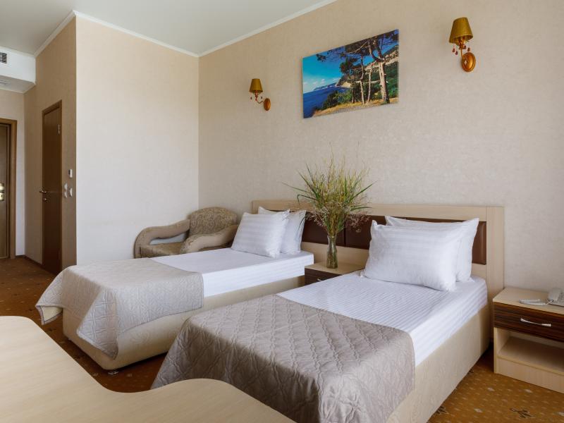 Sunmarinn Resort Hotel