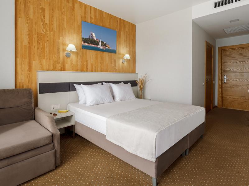 Sunmarinn Resort Hotel