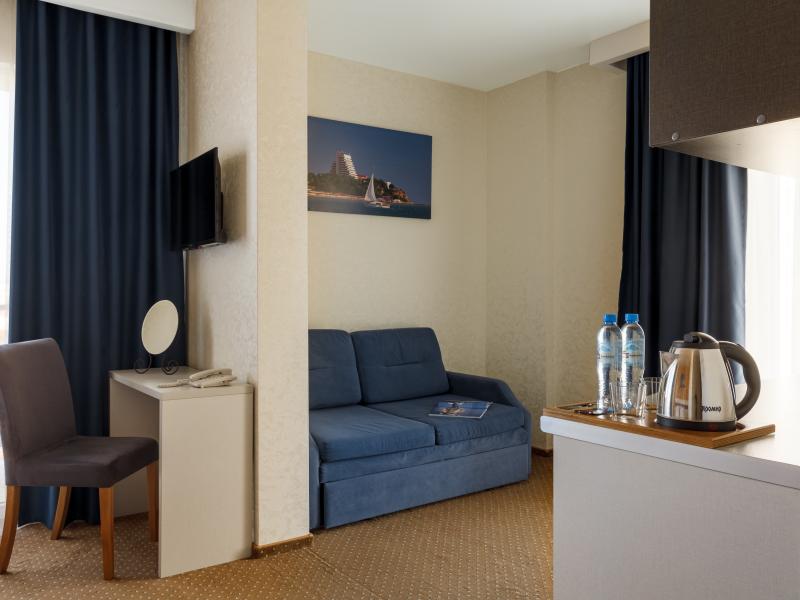 Sunmarinn Resort Hotel