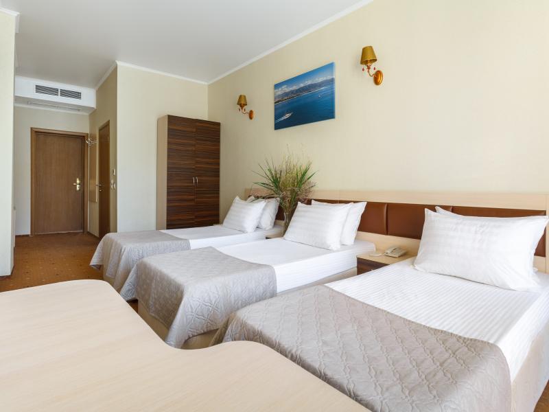 Sunmarinn Resort Hotel