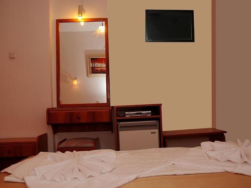 Ikont Hotel