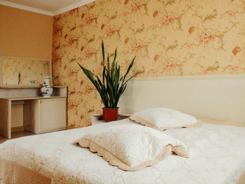 Анаида (ул. Пархоменко)