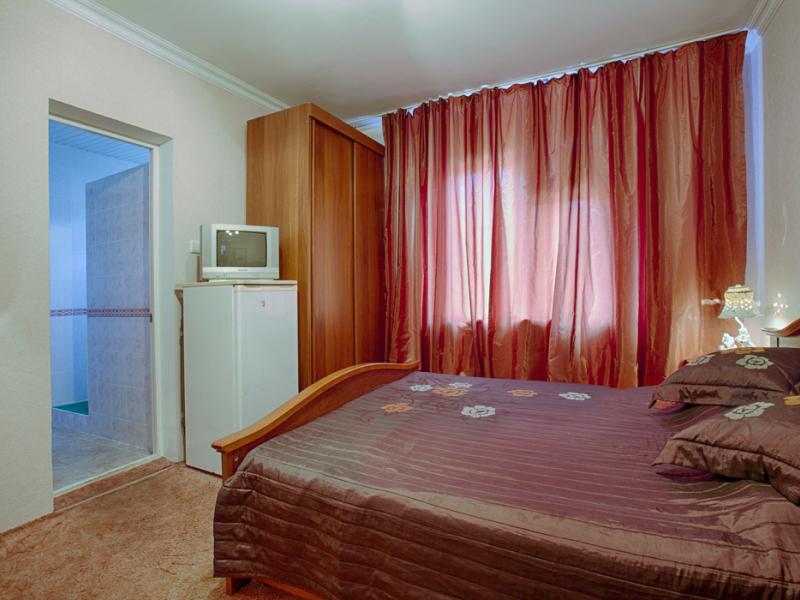 Анаида (ул. Пархоменко)