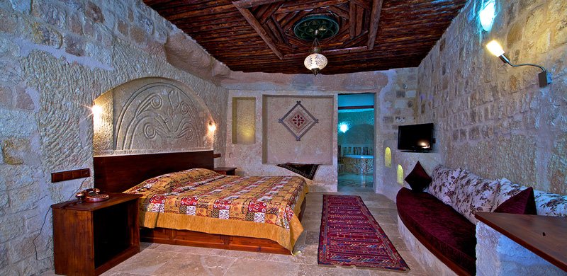 MDC CAVE HOTEL