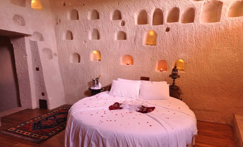 MDC CAVE HOTEL